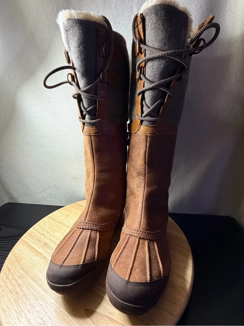 Ugg women’s Belcloud Chestnut boots